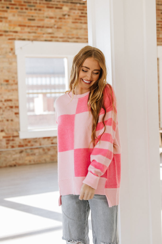 Katie Checkered Colorblock Sweater | S-XL