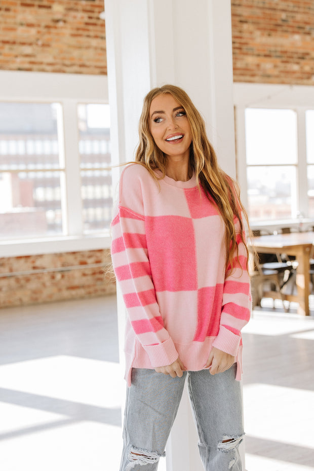 Katie Checkered Colorblock Sweater | S-XL