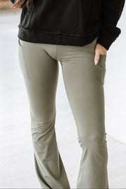 Tyla Flared Legging w/ Side Pockets