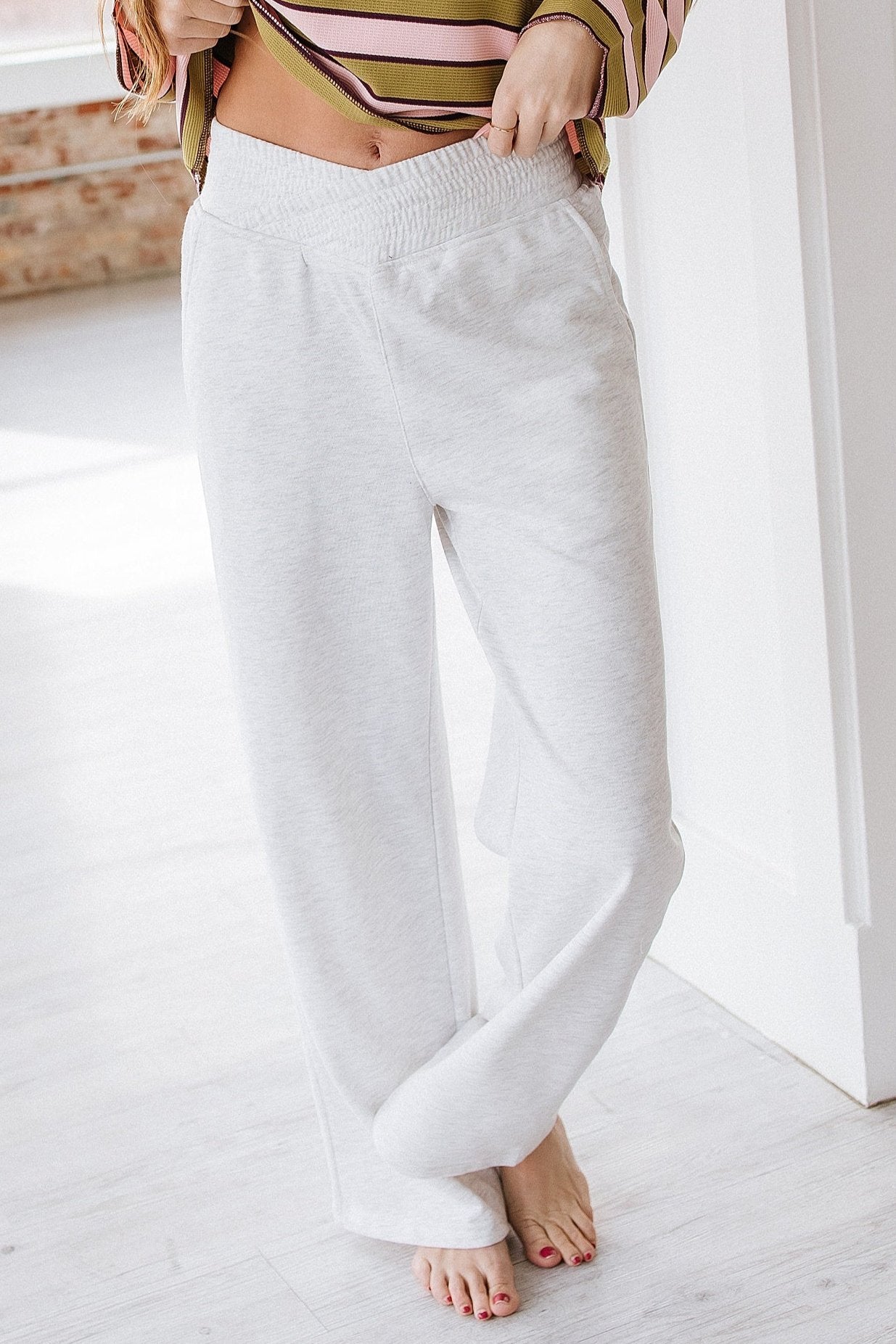 Amber Cross Waist Sweatpants | S-XL