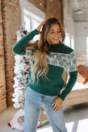 Snowflake Dotted Round Neck Sweater | S-XL