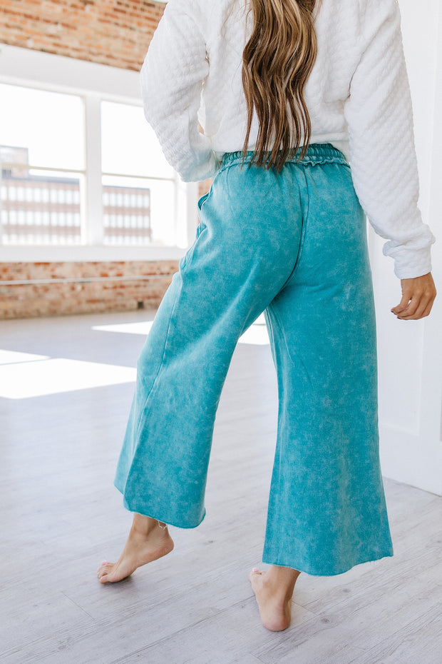 Mable Cropped Fleece Lounge Pants | S-XL