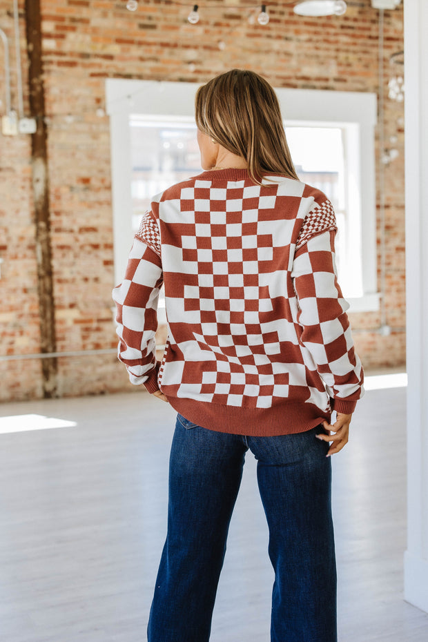 Lexee Checkered Round Neck Sweater | S-2XL