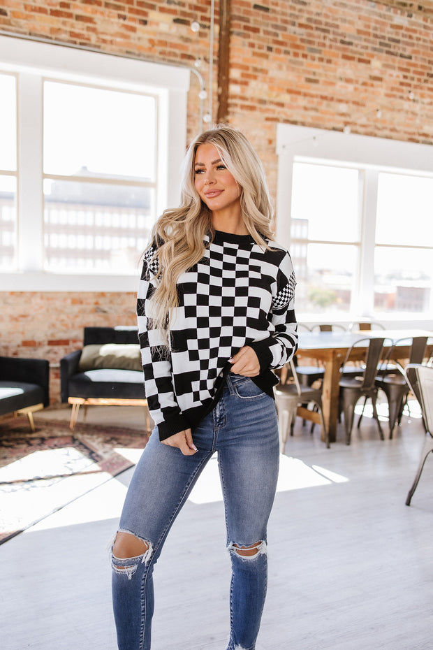 SALE - Lexee Checkered Round Neck Sweater | Size Small