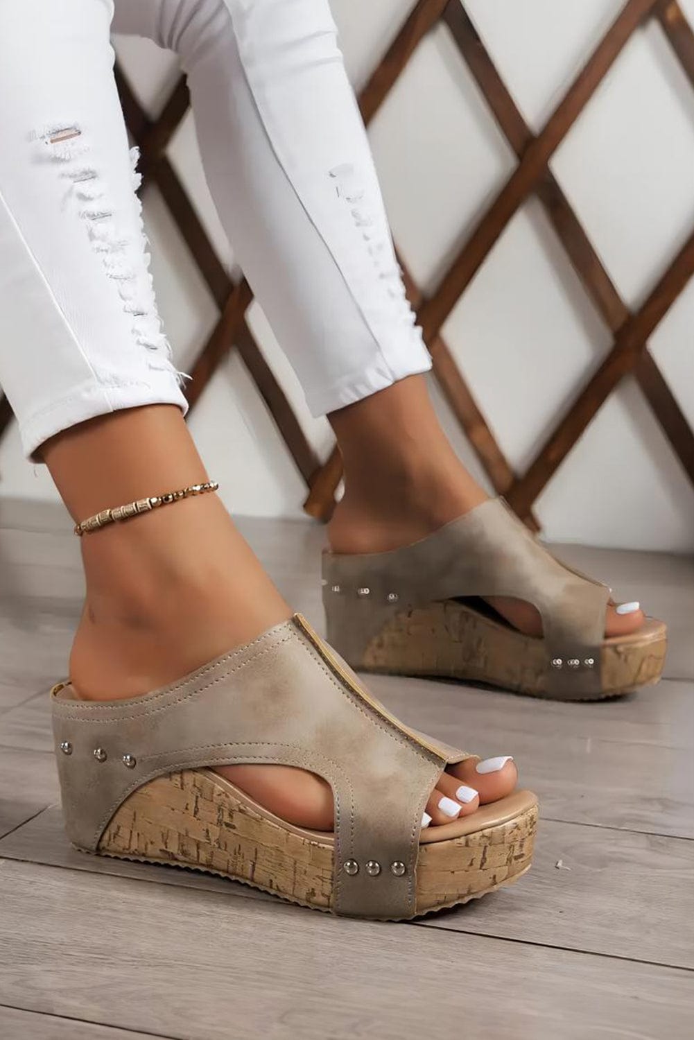 Model sandal fashion wedges 2019