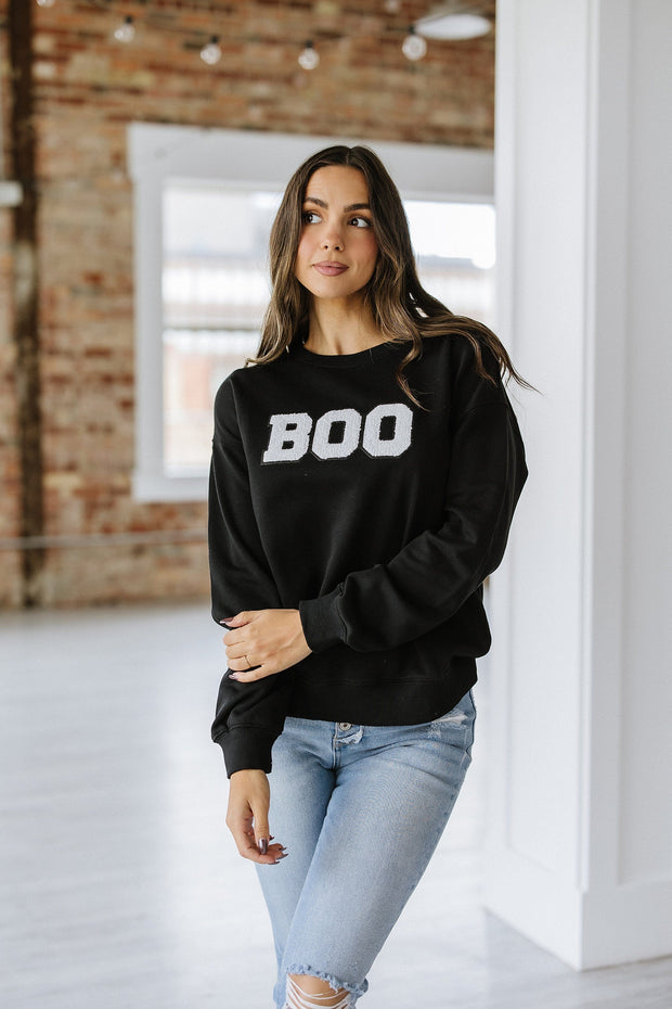 SALE - BOO Crewneck Graphic Sweatshirt | Size Small