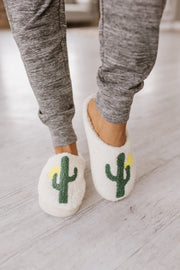 Cactus Pattern Fuzzy Slippers