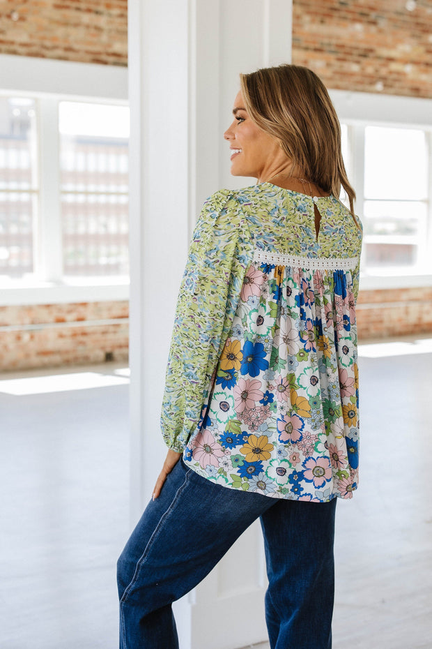 Caroline Mixed Floral Blouse | S-2XL | PRE ORDER