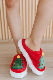 Christmas Tree Graphic Plush Slippers | DROPSHIP