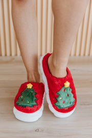 Christmas Tree Graphic Plush Slippers | DROPSHIP