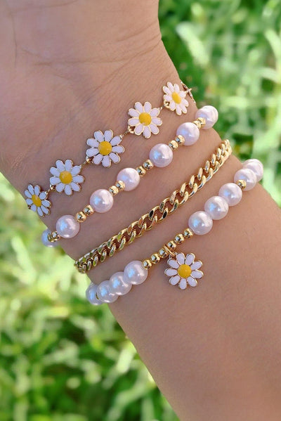 Daisy Pearl Beaded Bracelet Set