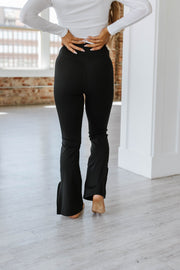 Fisher Pocketed Flared Leggings | S-XL