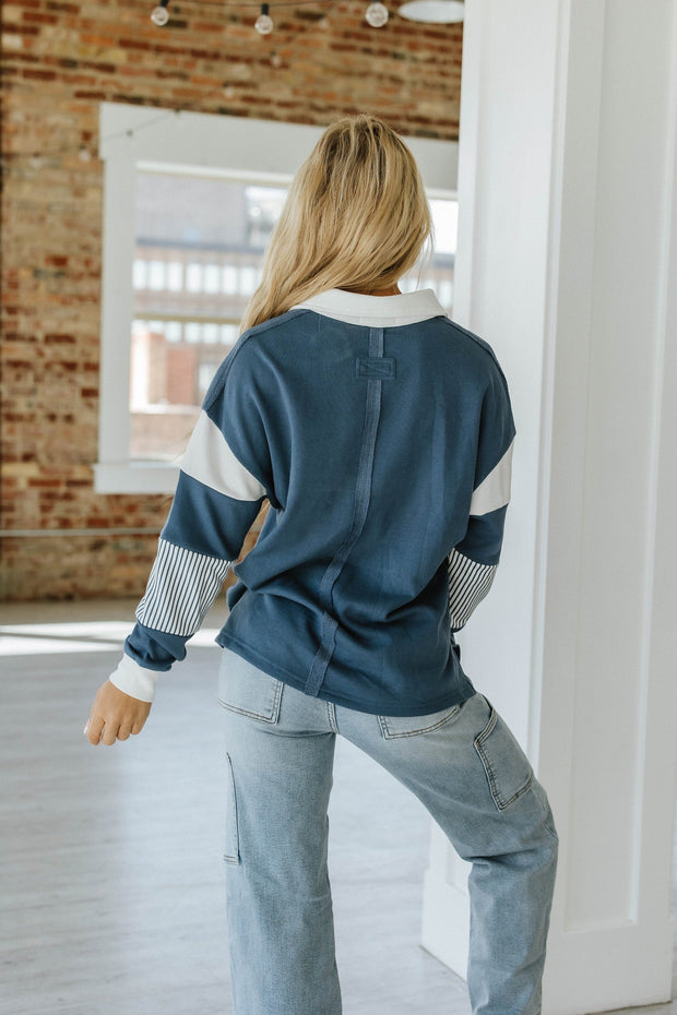 Hannah Striped Collared Sweatshirt | S-2XL