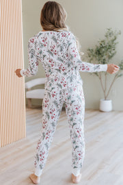 Holly Print Christmas Pajama Set | DROPSHIP