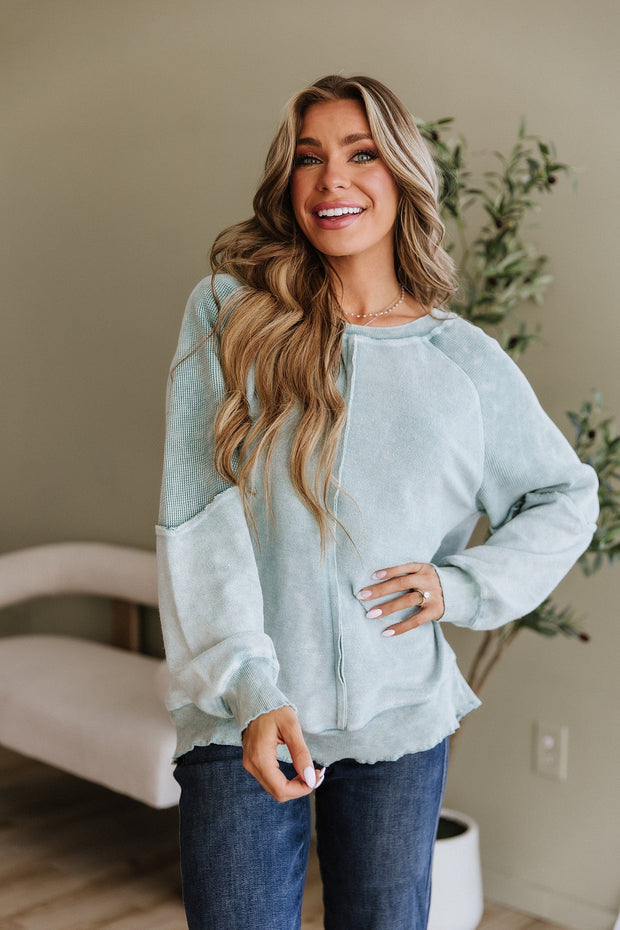 Max Exposed Seam Sweatshirt | DROPSHIP