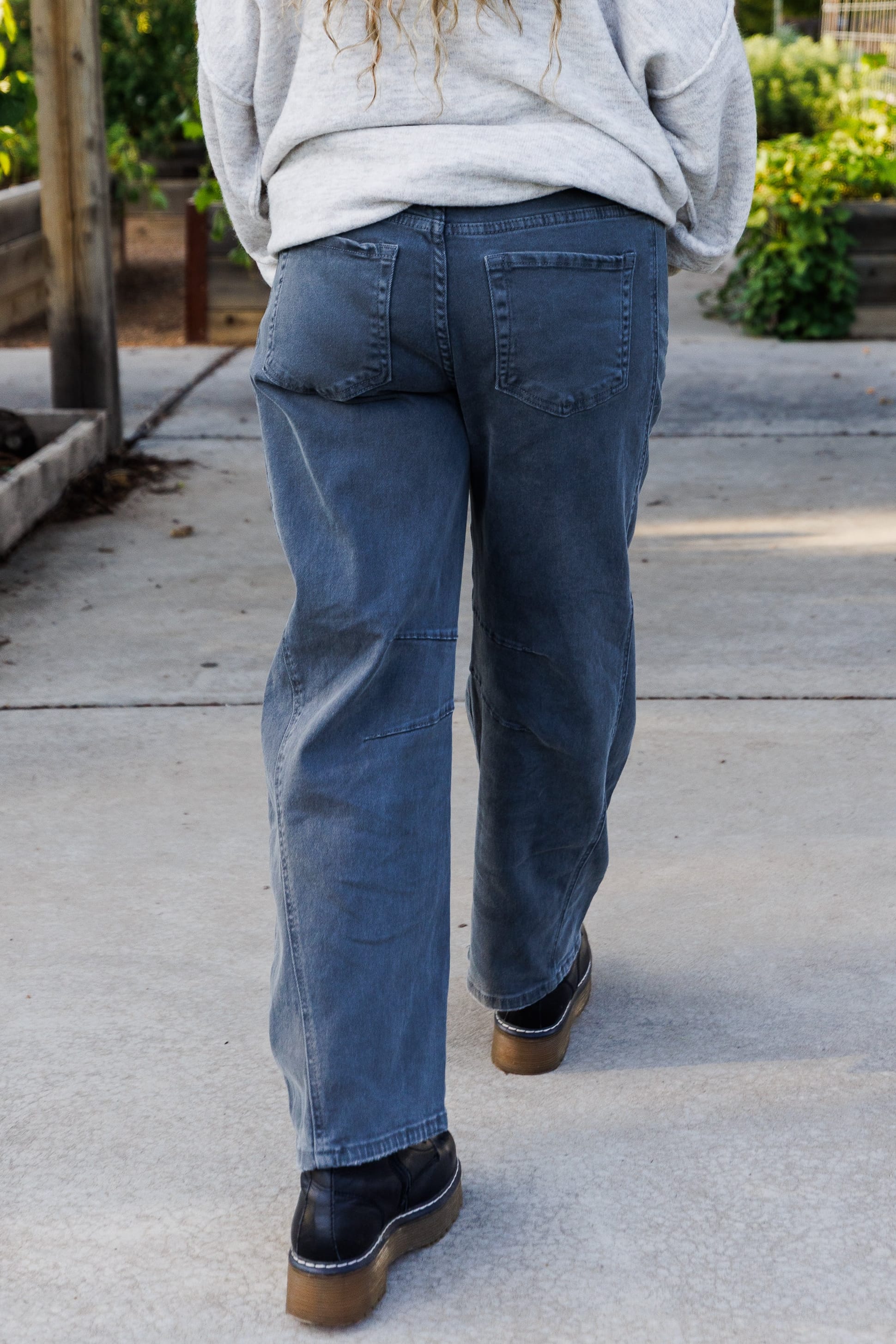 Penelope Barrel Jeans