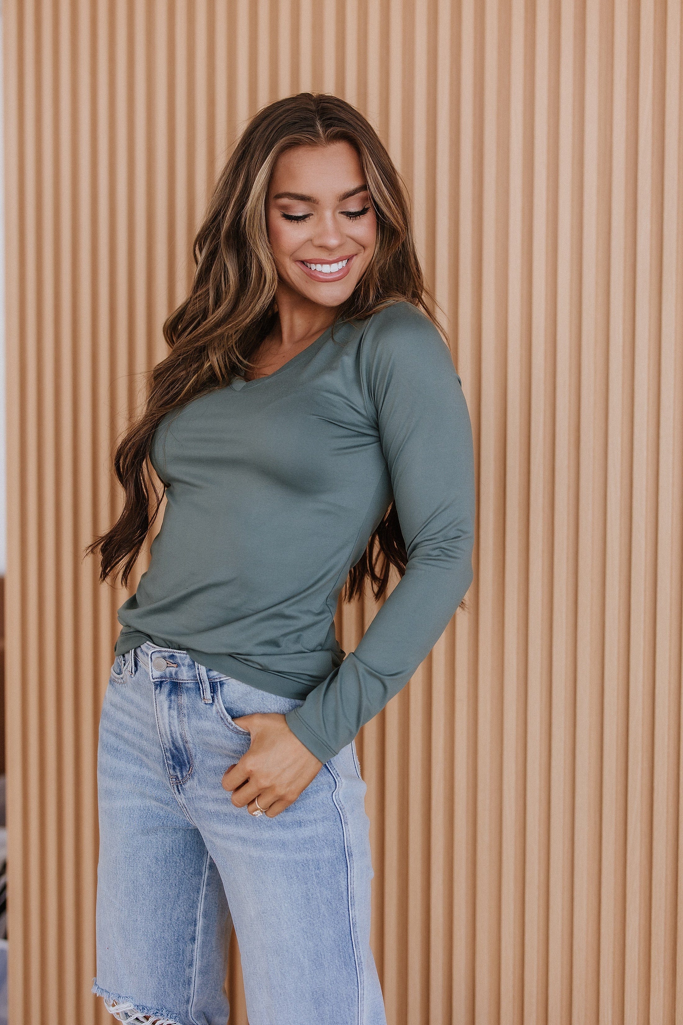 Polly Long Sleeve V-Neck