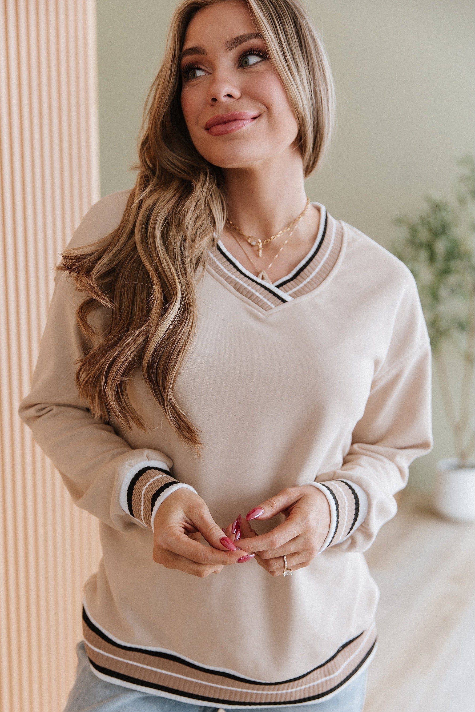 Varsity Contrast Trim V-Neck Sweatshirt | DROPSHIP